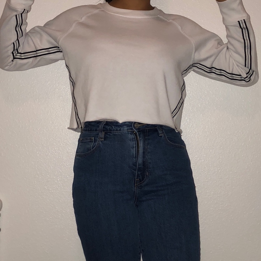 Cropped long sleeve